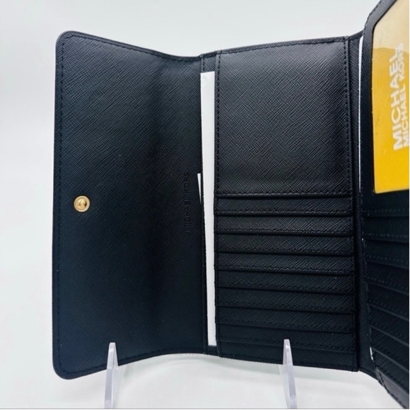 Michael Kors Large Double Zip Wallet Wristlet & Trifold
Wallet black - Picture 13 of 16